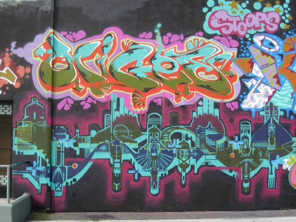 Migee above and Geso below. Stoops by Kaput.